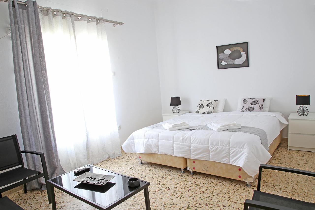 Renata Room By The Sea Near Airport Ártemida Kültér fotó