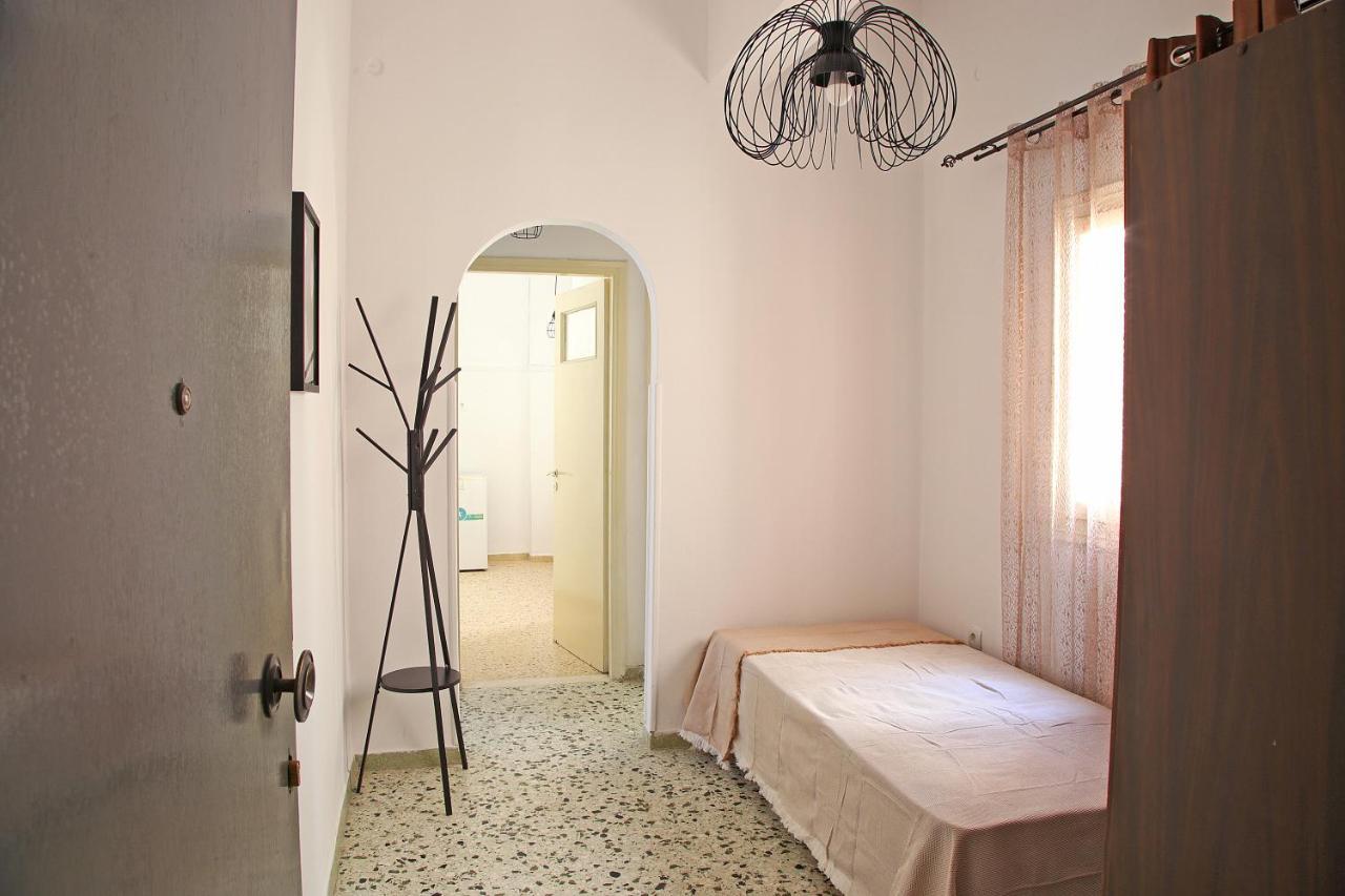 Renata Room By The Sea Near Airport Ártemida Kültér fotó